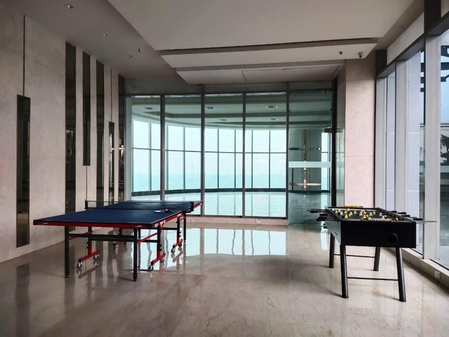 ניו דלהי Countryside Luxury Suites - Supernova Noida מראה חיצוני תמונה