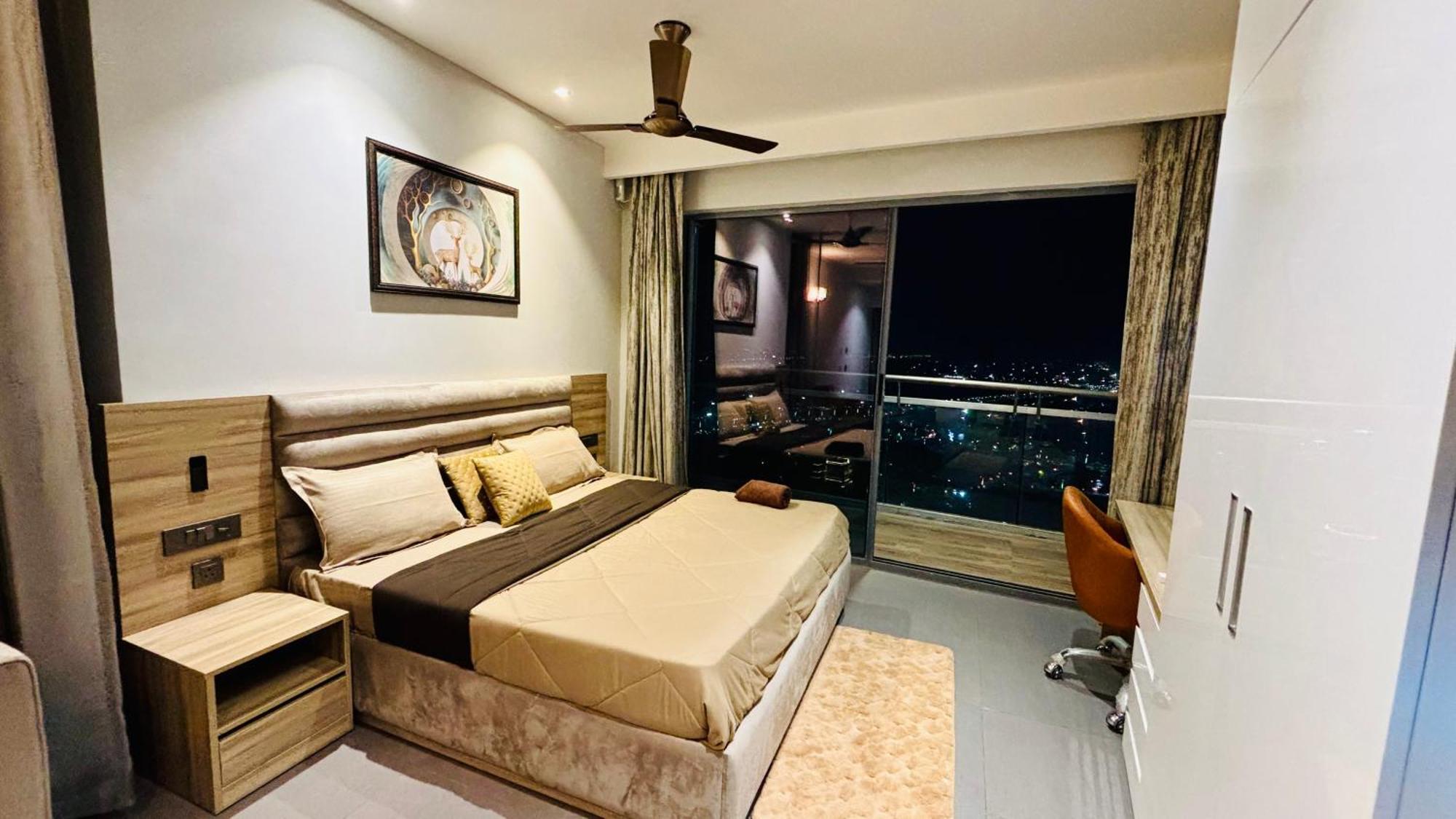 ניו דלהי Countryside Luxury Suites - Supernova Noida מראה חיצוני תמונה